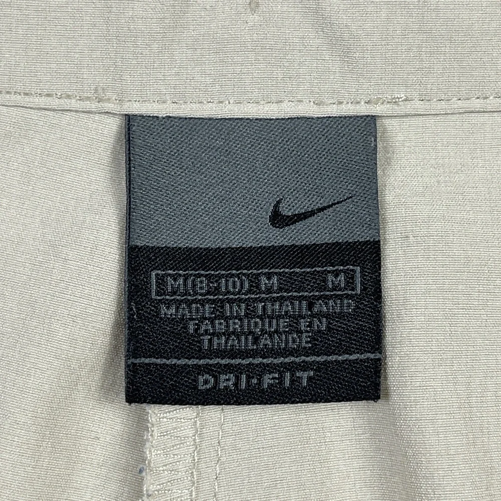 Nike Pants Womens‎ Medium (8-10) Khaki Crop Athleisure Minimalist Fitness Gym